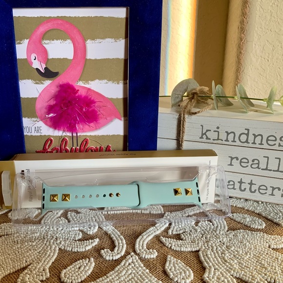 NWT Gold Studded Silicone Band for Apple Watch - Picture 5 of 7